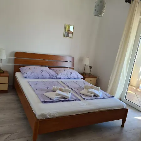 Apartamento Karmen *